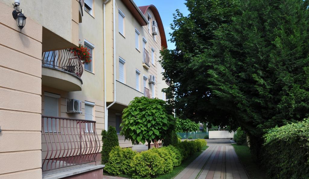 Fischer Apartman Hajdúszoboszló Zewnętrze zdjęcie